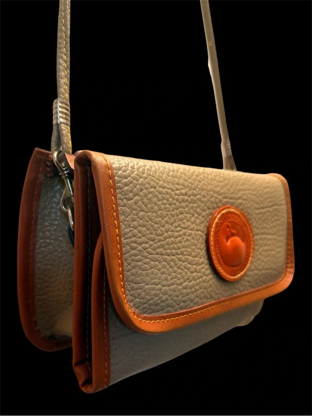 Rare Dooney & Bourke Taupe Pebble Leather Organizer Crossbody Bag